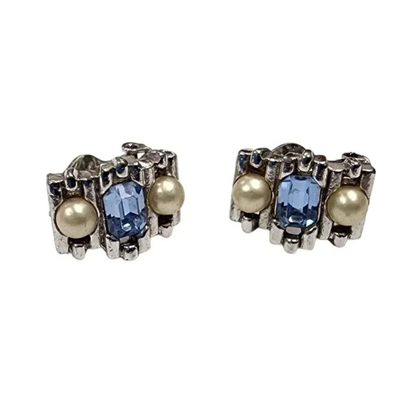 Vintage 60s-70s Blue Crystal Faux Pearl Elegant Clip-on Earrings Silver Tone - Picture 1 of 2